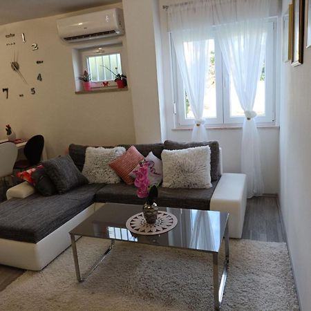 Apartments Mary & Free Parking Rovinj Phòng bức ảnh