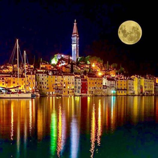 Apartments Mary & Free Parking Rovinj Ngoại thất bức ảnh