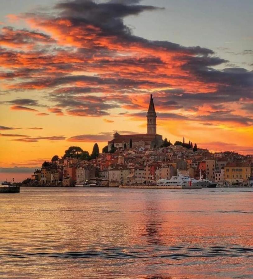 Apartments Mary & Free Parking Rovinj Ngoại thất bức ảnh